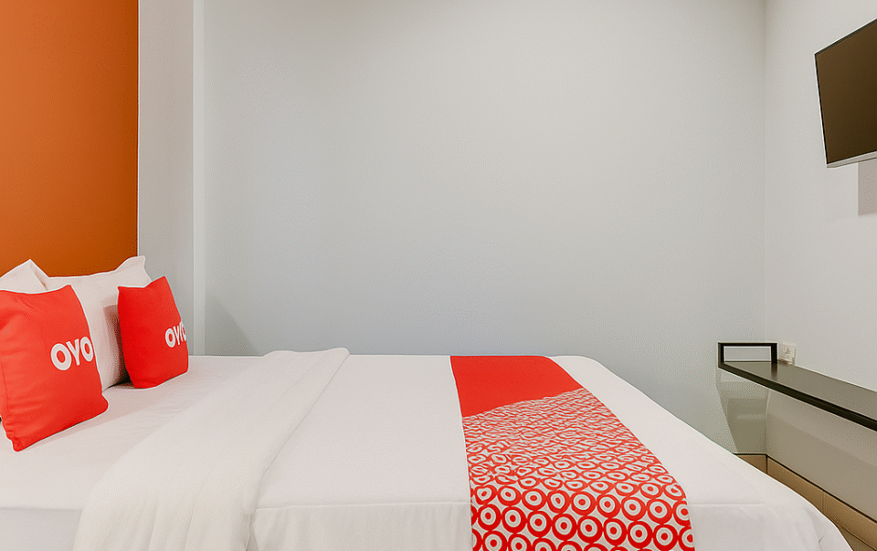 Bagian kamar indonesia standard double dan indonesia standard deluxe rubina syariah hotel purbalingga