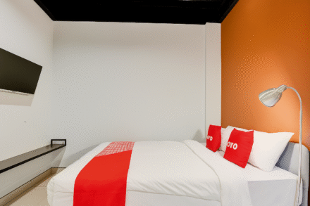 Bagian kamar indonesia standard double dan indonesia standard deluxe rubina syariah hotel purbalingga