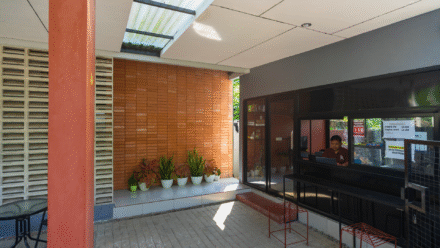 Bagian kamar indonesia standard double dan indonesia standard deluxe rubina syariah hotel purbalingga