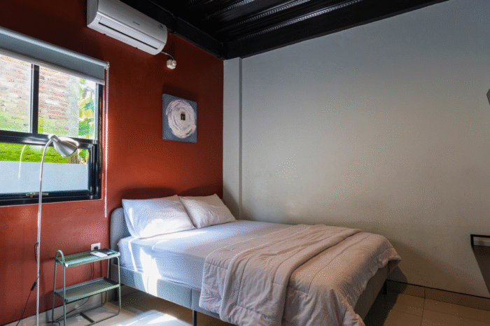 Bagian kamar indonesia standard double dan indonesia standard deluxe rubina syariah hotel purbalingga