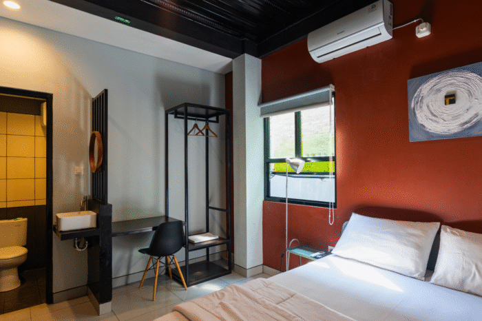 Bagian kamar indonesia standard double dan indonesia standard deluxe rubina syariah hotel purbalingga